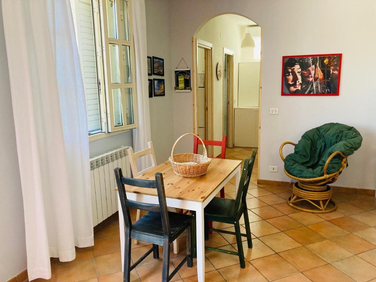 Mirabella ImbaccariLa Casa Bluアパートメント エクステリア 写真