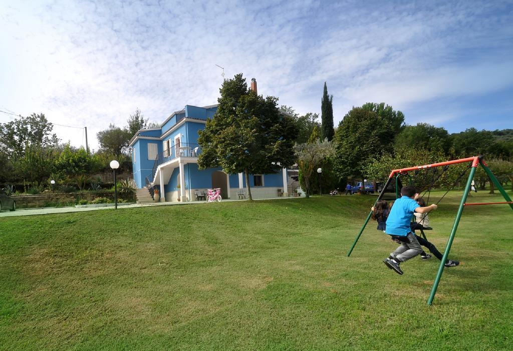 Mirabella ImbaccariLa Casa Bluアパートメント エクステリア 写真