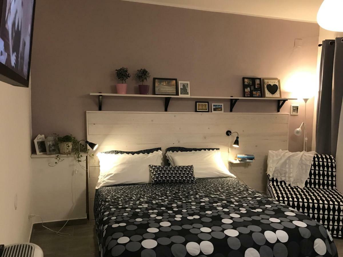 Mirabella ImbaccariLa Casa Bluアパートメント エクステリア 写真