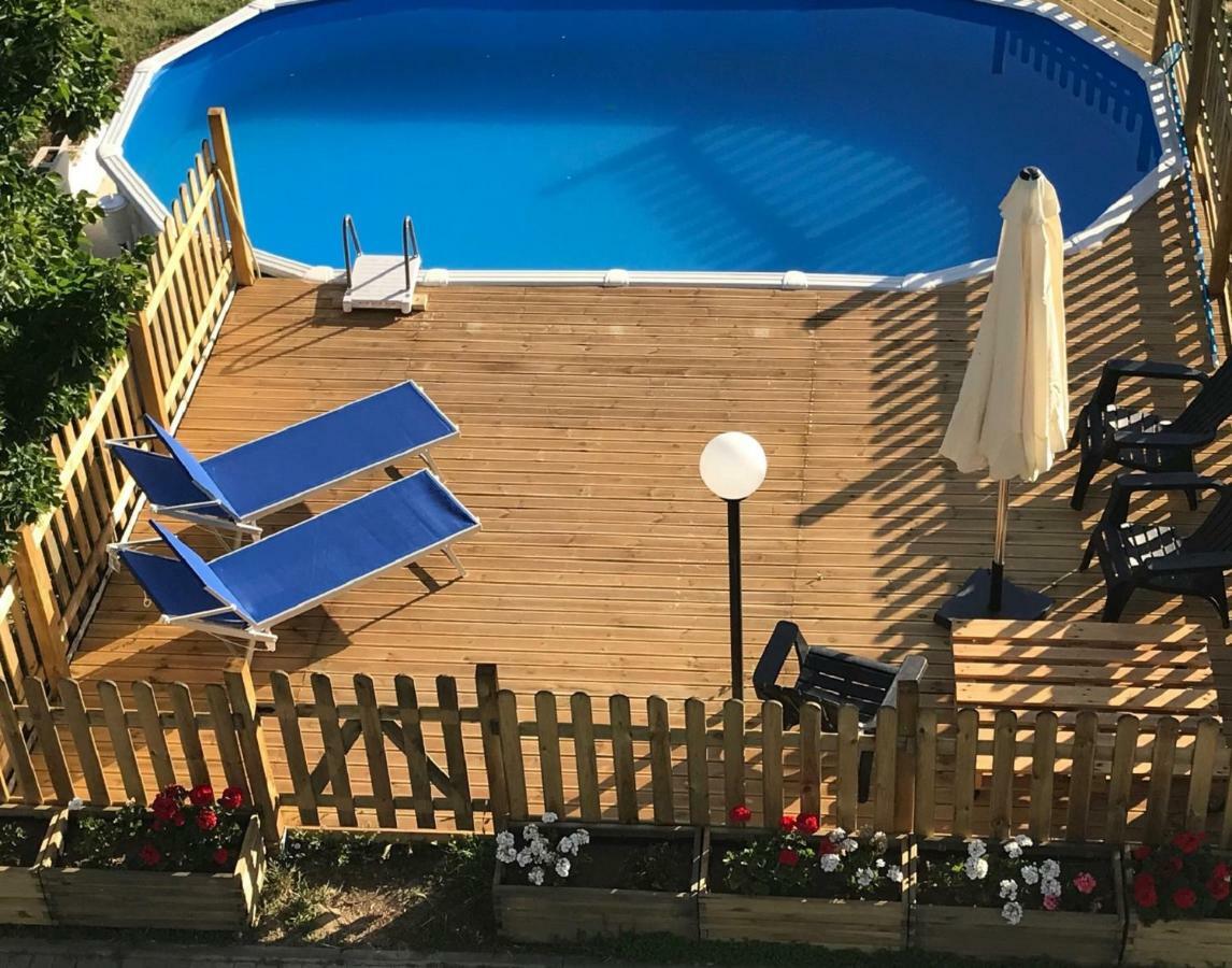 Mirabella ImbaccariLa Casa Bluアパートメント エクステリア 写真